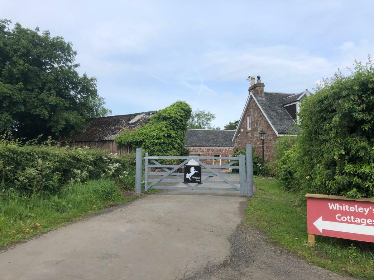 Whiteley'S Cottages Dumbarton Luaran gambar